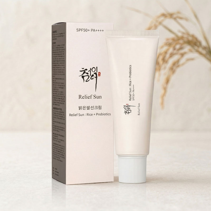 Organic Korean sunscreen SPF50+, PA++++ Riceand Probiotics Korean Skin Care Solution for All Skin TypesNourishing Skin Protection and UV Def（1PCS)