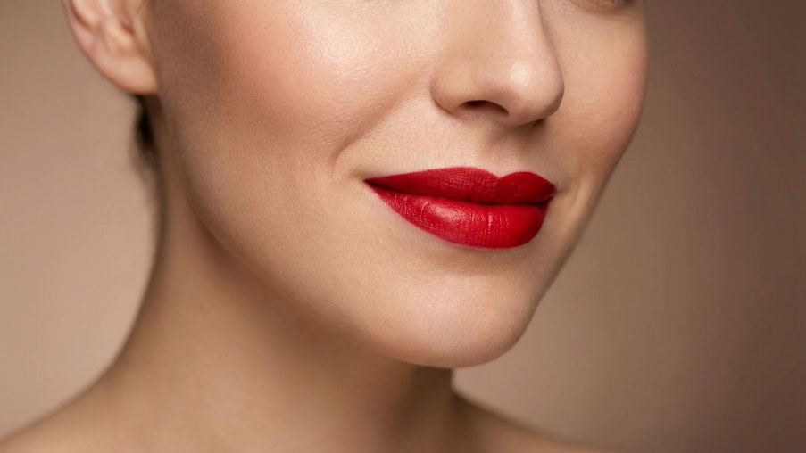 Top-5-Best-Red-Lipsticks-for-Every-Skin-Tone